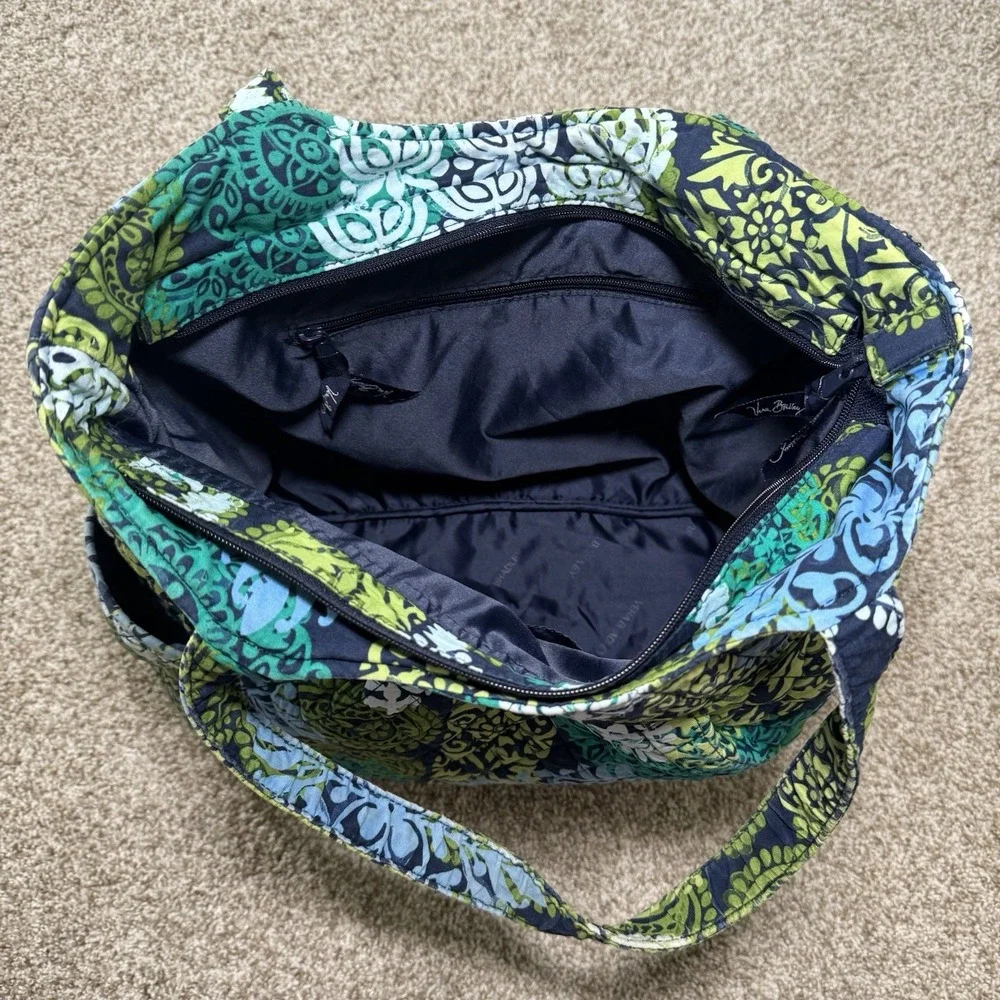 Vera Bradley Caribbean Sea Tote Side Pockets Inside Zip Pocket